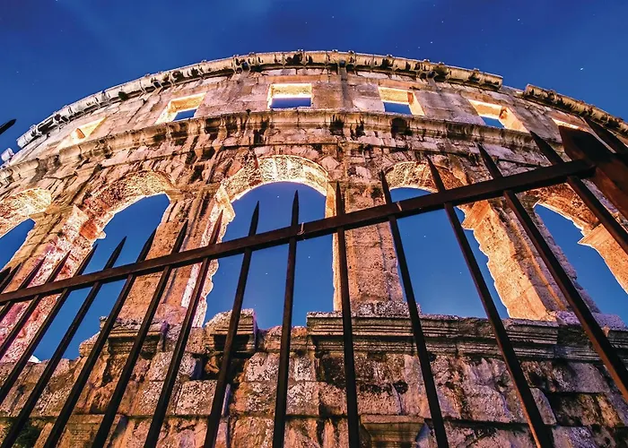 Vikendica Stunning In With Wifi Pula