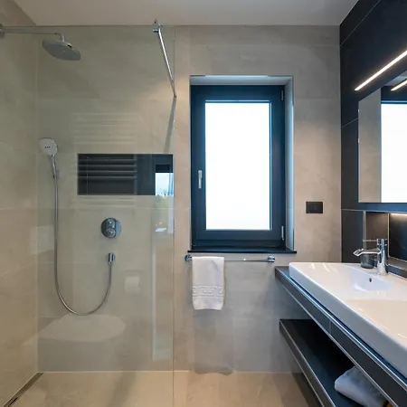 Stunning In With Wifi Holiday home