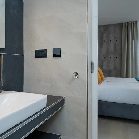 Holiday home Stunning In With Wifi