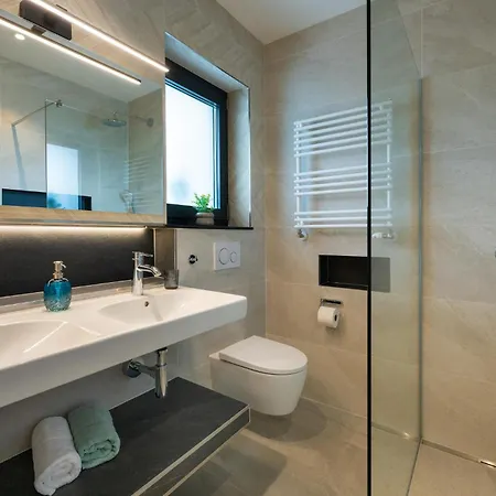 Stunning In With Wifi Holiday home Stinjan