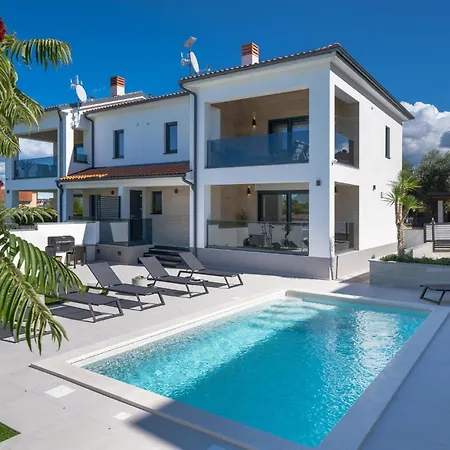 Holiday home Stunning In With Wifi *